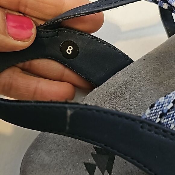 Skechers Memory Foam Sandals Strappy Comfy Soft Stretch Blue Gray Women's 8 - Picture 4 of 6